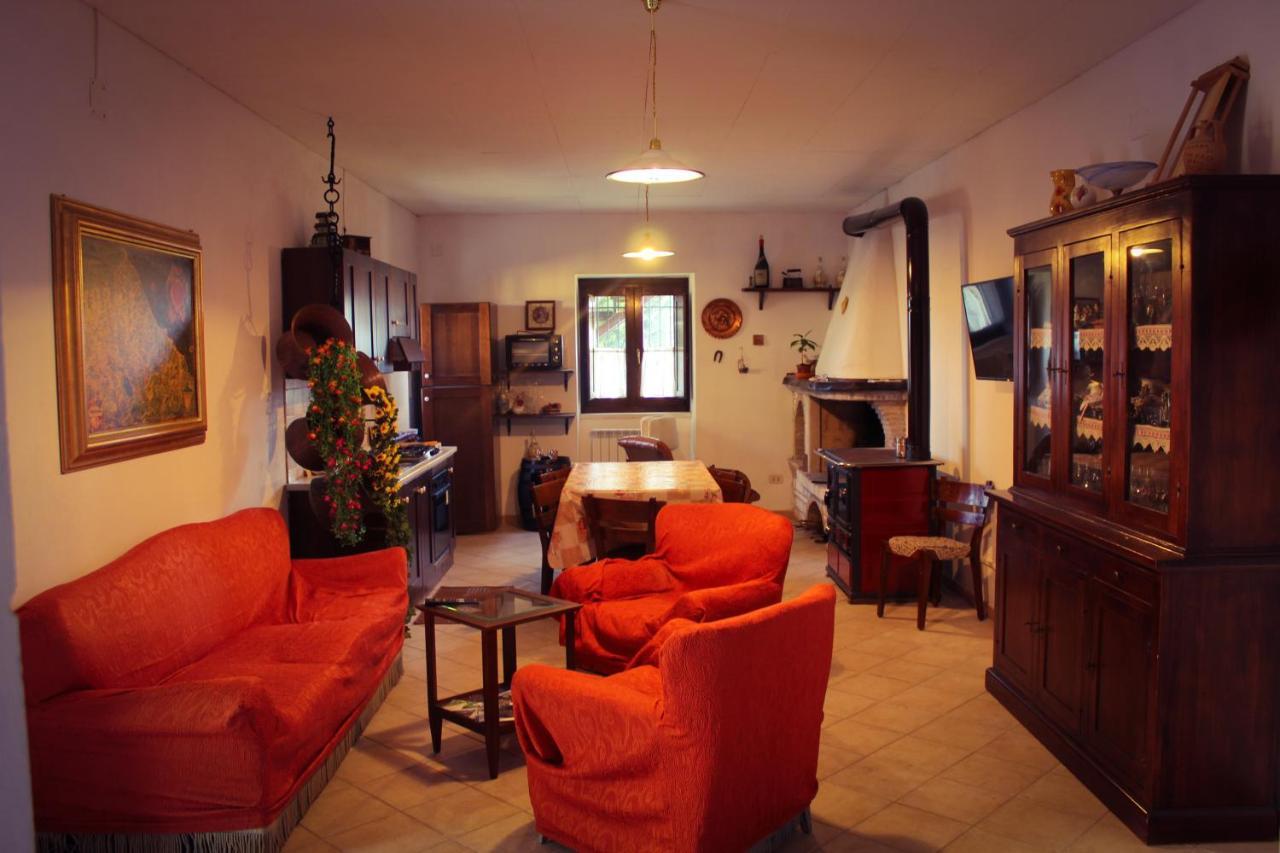 B&B La Masseria Del '700 Castiglione a Casauria Bagian luar foto
